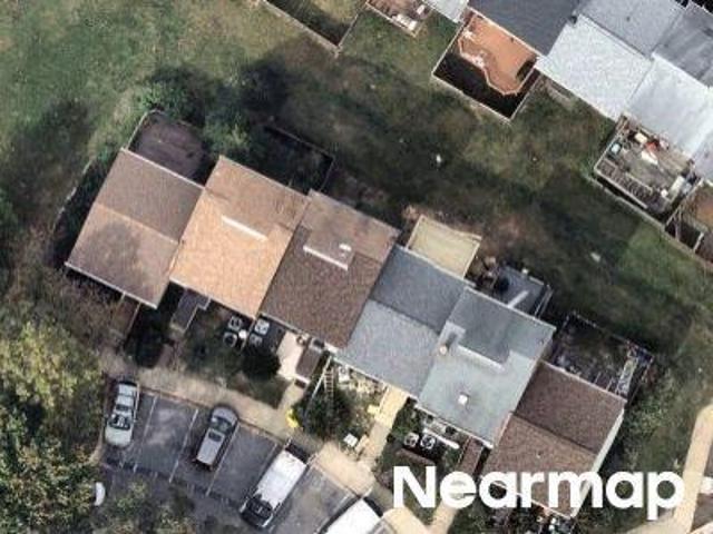 Pine Ridge Ln