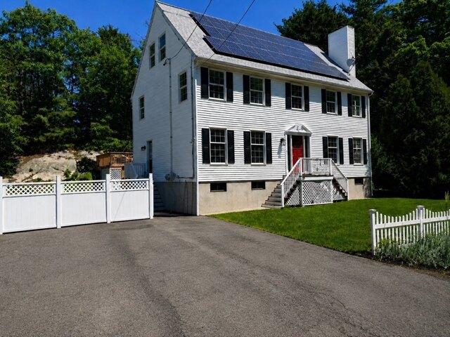Pine St, Manchester, Home For Sale
