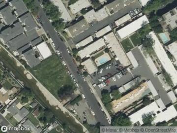Pine St Apt