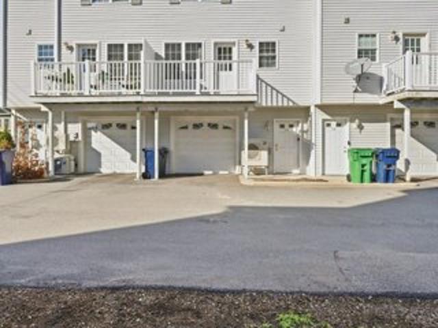 Pine St Apt,attleboro, Condo For Sale
