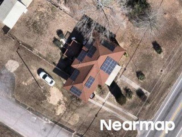 Pine St
