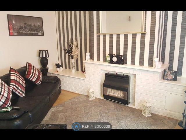 Pine Street, Burnley BB11, 2 bed terraced house to rent, £600 pcm | PrimeLocation