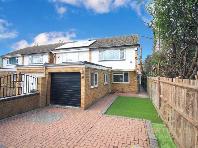 Pine Tree Close, Hounslow, TW5 Century 21 United Kingdom