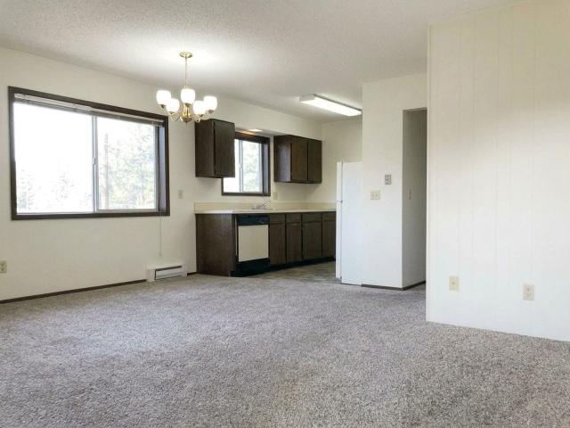 Pinecrest Terrace 1 Bedroom Apartment for Rent at 222 Se 28th Ave, Portland, OR 97214 Kerns