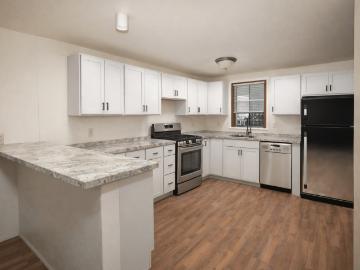 Pinebrook Corner Apartments