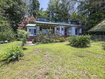 Pinegroves Estate A Rare Coastal Acreage with Iconic Byron Views
