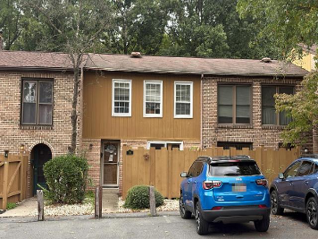 Pinehurst Ct