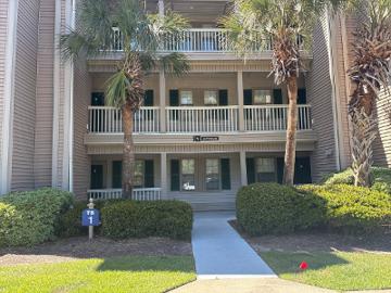 Pinehurst Ln