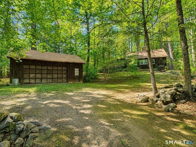 Pinehurst Rd, Hartland, Home For Sale