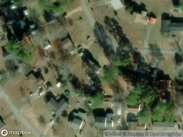 Pineland Ave