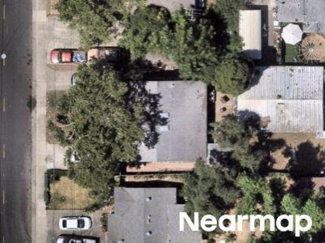Pinell St