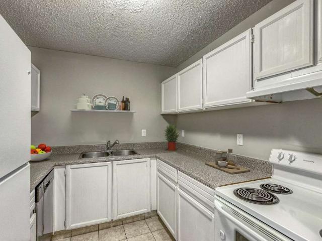 Pineridge Greene Apartments 2 Bedroom