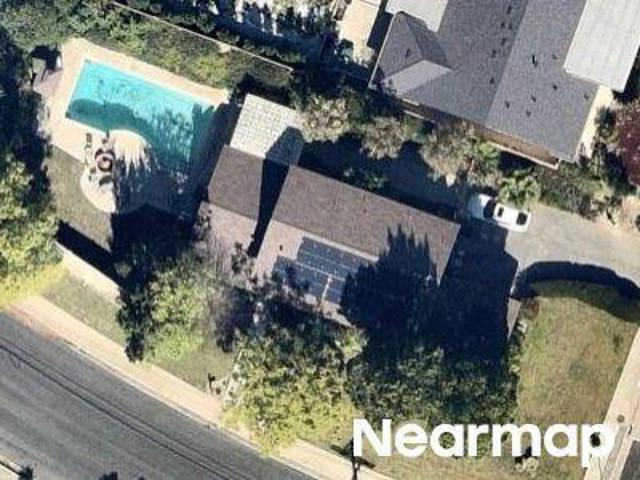 Pineridge Dr
