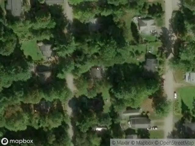 Pinewood Ave