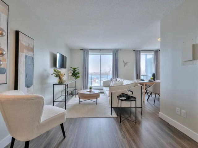 Pinewood Heights — 1 Bedroom, 1 Bathroom, Furnished
