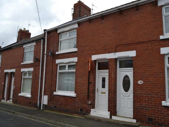 Pinewood Street, Fencehouses. 3 bed terraced house to rent £650 pcm £150 pw