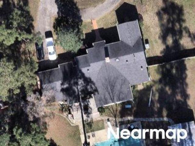 Pinetree Ln