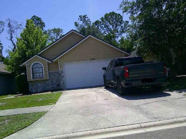 Pinevalley Ln
