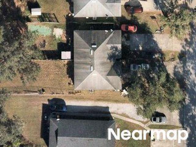 Pineville Ln