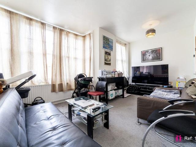 Pinfold Road, London SW16, 1 bed flat to rent, £1,550 pcm | PrimeLocation