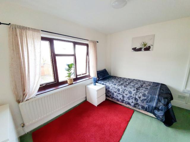 Pinfold St. Extension, Darlaston WS10, Studio to rent, £758 pcm | PrimeLocation