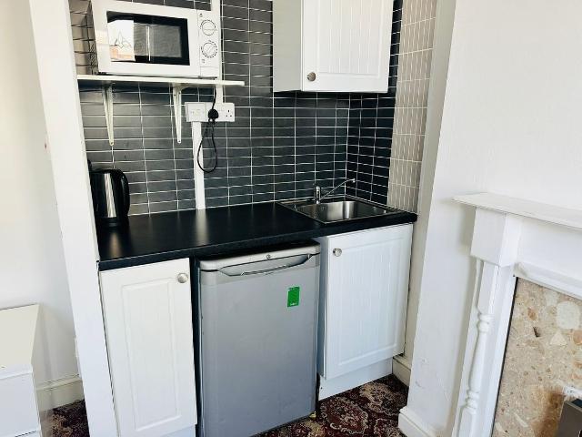 Pinfold St. Extension, Darlaston WS10, Studio to rent, £737 pcm | PrimeLocation