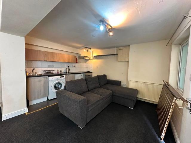Pinfold Street, Darlaston WS10, Studio to rent, £802 pcm | PrimeLocation