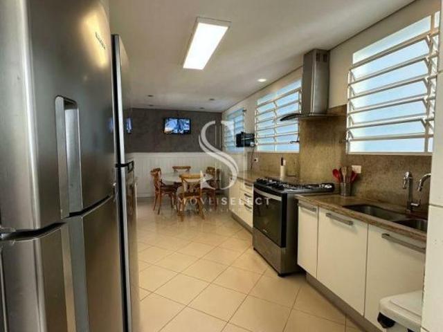 Pinheiros, Sobrado Residencial de 1300m² com 4 dormitórios, 2 suítes, 5 vagas