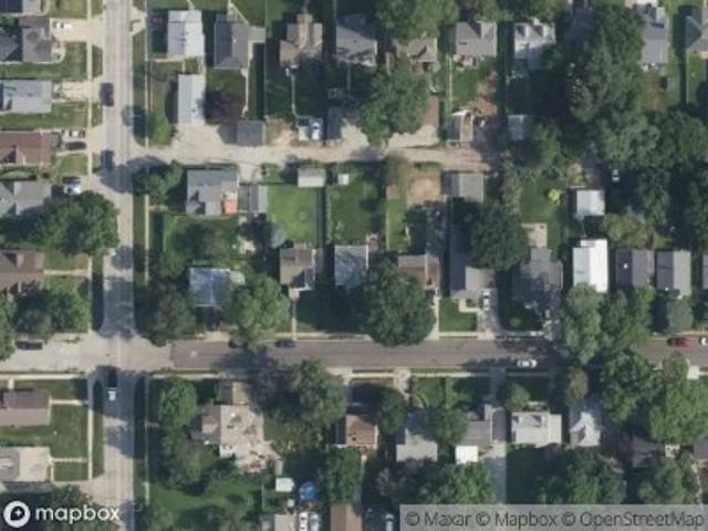 Pinkney St