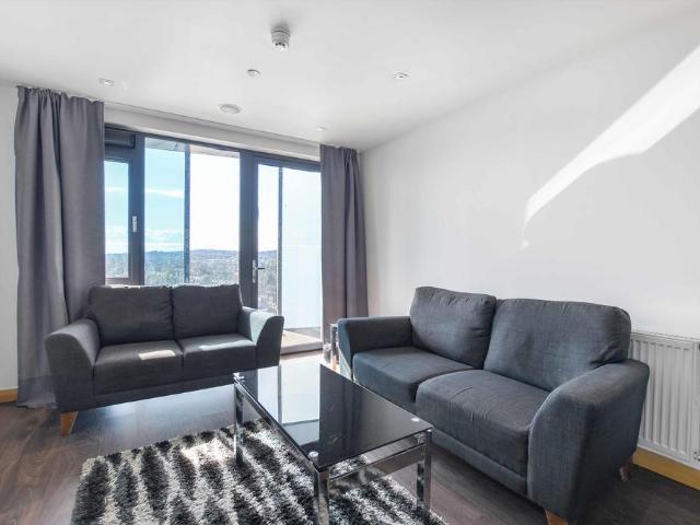 Pinnacle Tower, Fulton Road, Wembley. 1 bed flat to rent £1,935 pcm £447 pw