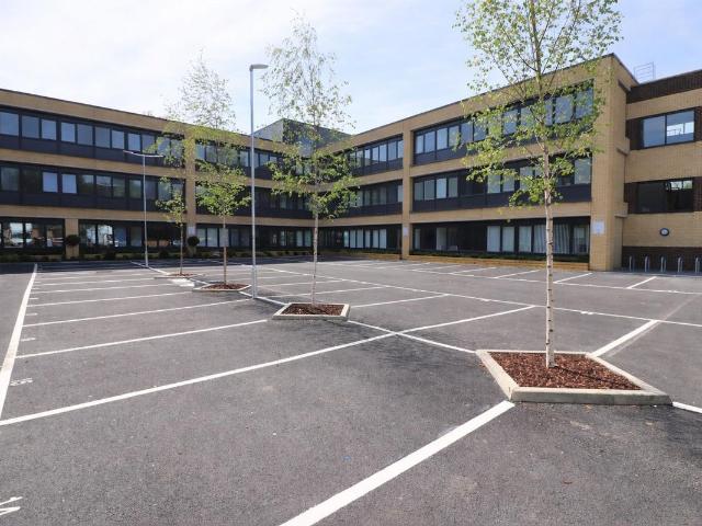Pinnacle House, Kings Langley WD4, 1 bed flat to rent, £1,295 pcm | PrimeLocation