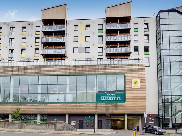 Pinner Road, Harrow, HA1 1 bed flat to rent £1,500 pcm £346 pw