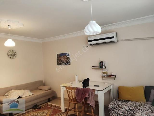 Pino Dan Alaybey Mahallesinde Eşyalı 2+1 Kiralık Daire