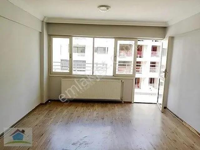 Pino Dan Bahçelievler Mahallesinde Çift Cephe Kiralık 3+1 Daire