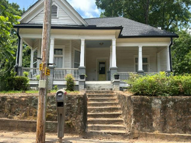Pinson St