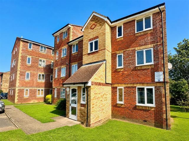 Pioneer Way, Watford WD18, Studio to rent, £1,325 pcm | PrimeLocation
