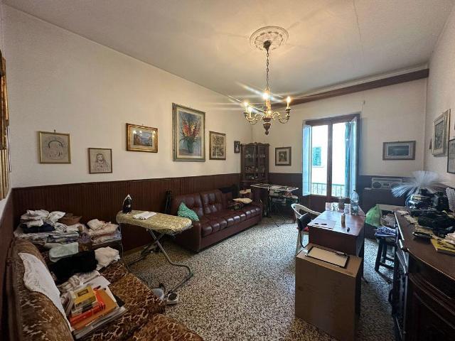 PIAZZA ACCURSIO CENTRO trilocale 60mq