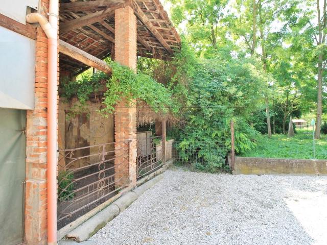 Piazza G. Marconi 22 bilocale 778mq