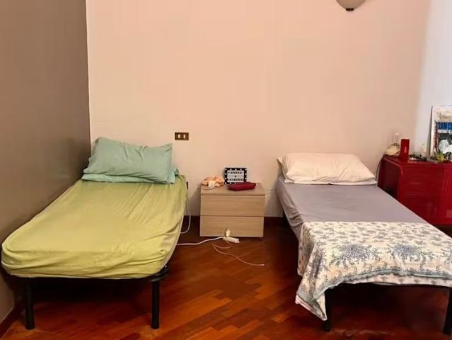 Piazza Giuseppe Mazzini, Naples, Campania 80136