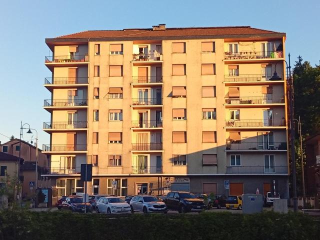 Piazza Giacomo Carpaneto 3 8 vani 138mq