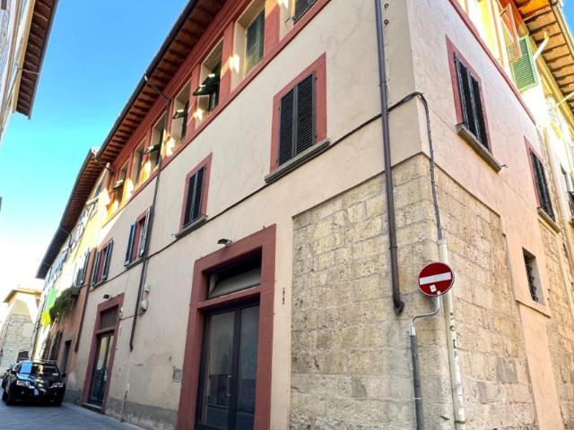 Piazza del Duomo bilocale 140mq