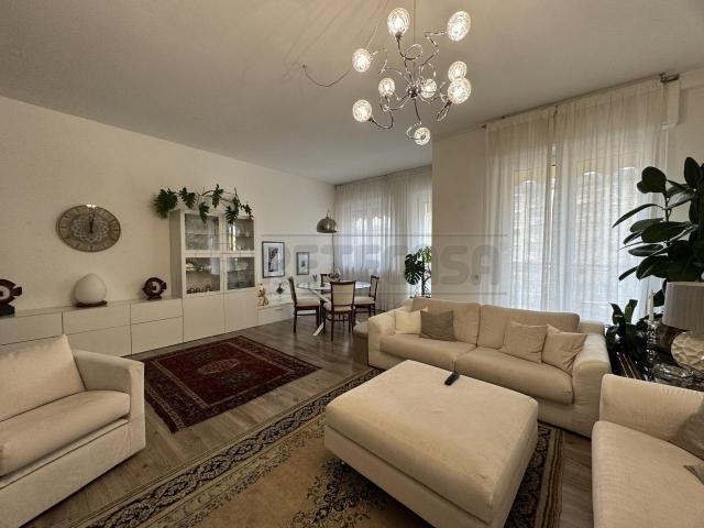 Piazza Ludovico Benvenuti trilocale 130mq