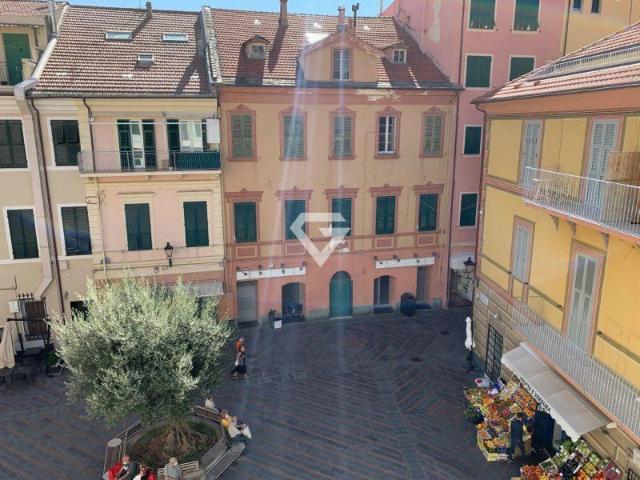 Piazza Massena 95mq