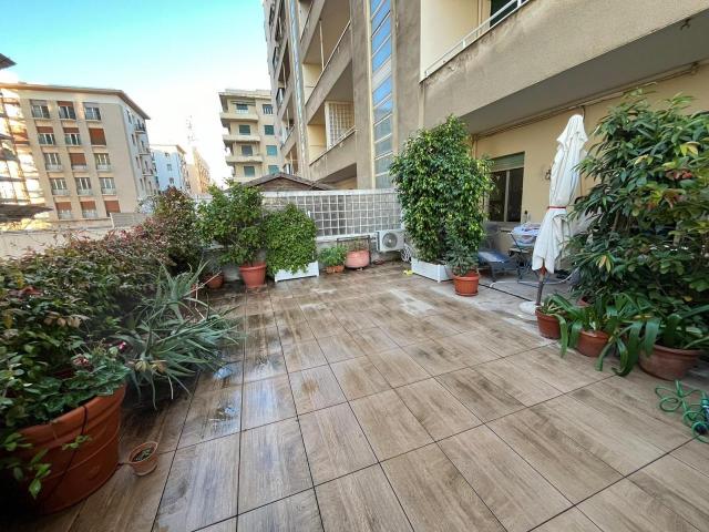 PIAZZA ROSSETTI FOCE / FIERA bilocale 45mq