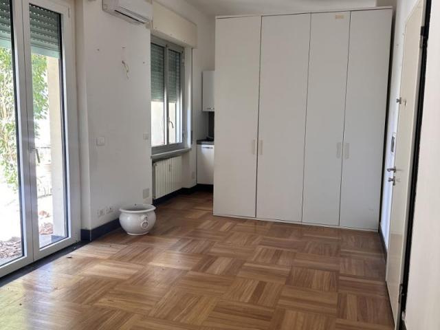 Piazza Rossetti FOCE / FIERA monolocale 45mq