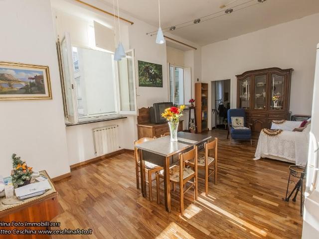 Piazzetta Jacopo da Varagine 5 5 vani 94mq