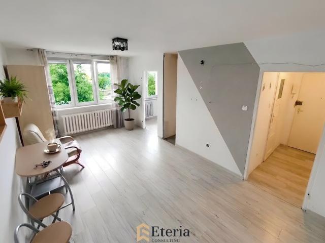 Piaseczno, 29,6 m², widok na park, oddzielna kuchnia
