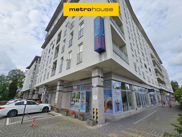 Lokal użytkowy 102 m² w centrum Piaseczna z dużym potencjałem