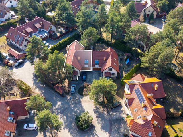 Piaseczyński, Piaseczno, Bobrowiec, Gościnna