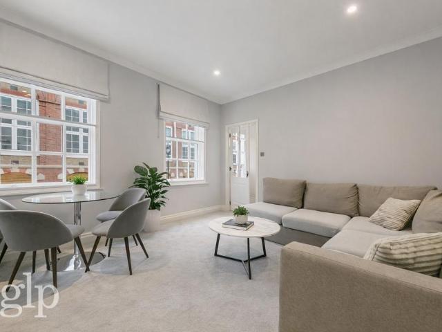 Picton Place, London, Mayfair, W1U 2 bed apartment to rent £4,550 pcm £1,050 pw